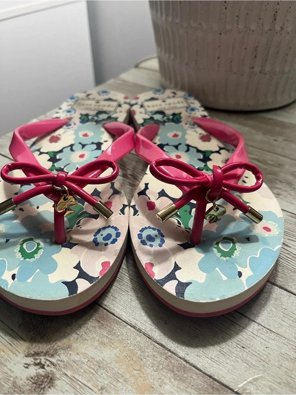 Kate Spade floral flip flop